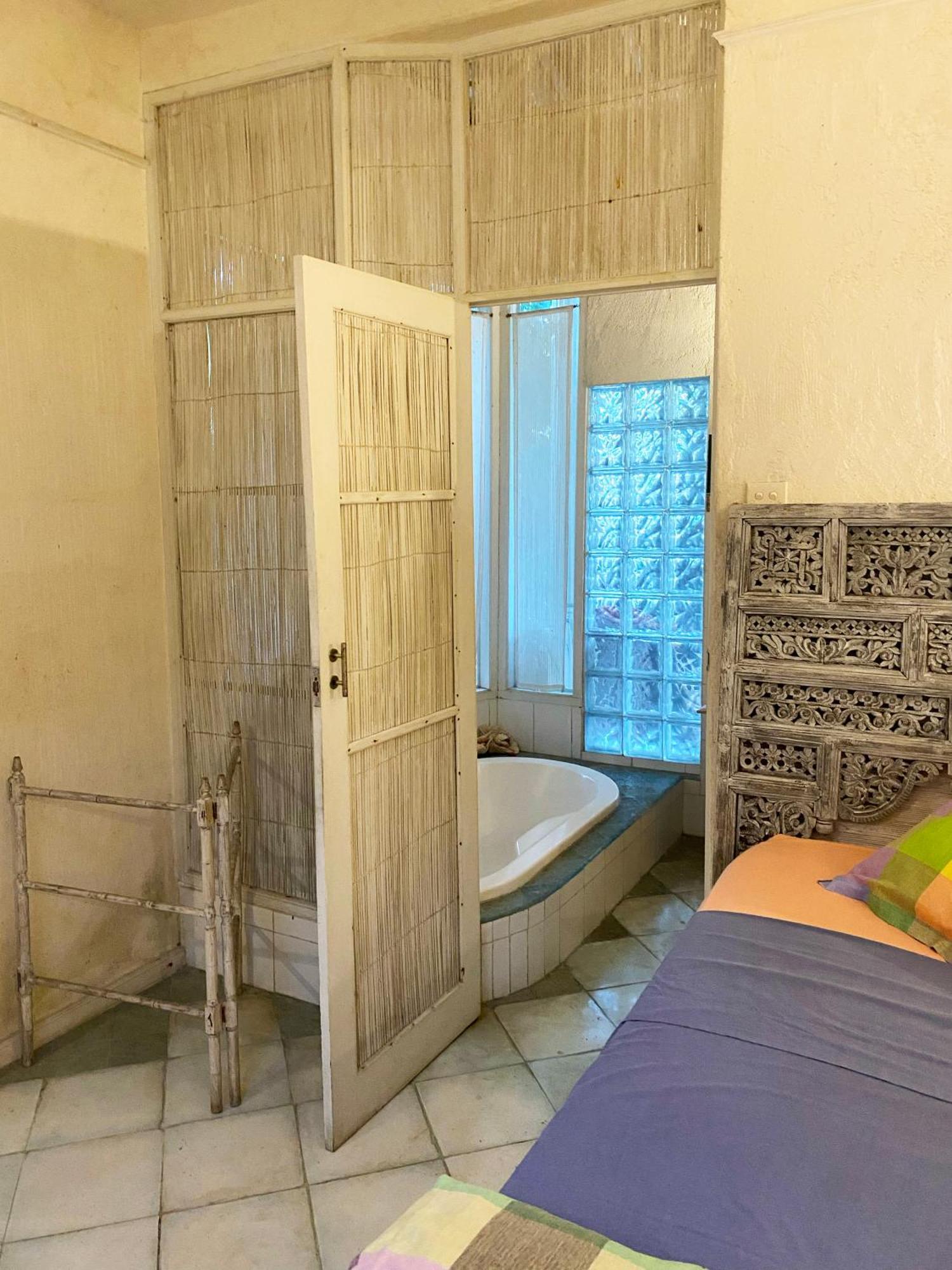 Shady Grove Healing Centre & Homestay W House Rules Please Read Before Booking Sanur Екстериор снимка